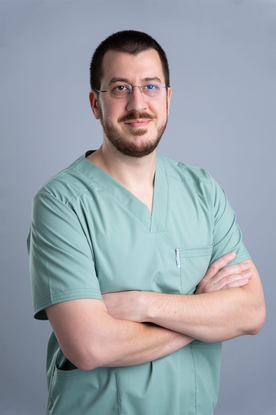 Headshot de studio pentru un medic Belle Dent